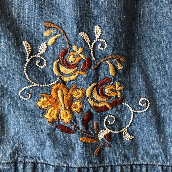 Classic Elements Women Denim Top Size 20-22W Embroidered Floral Bohemian - Picture 7 of 16